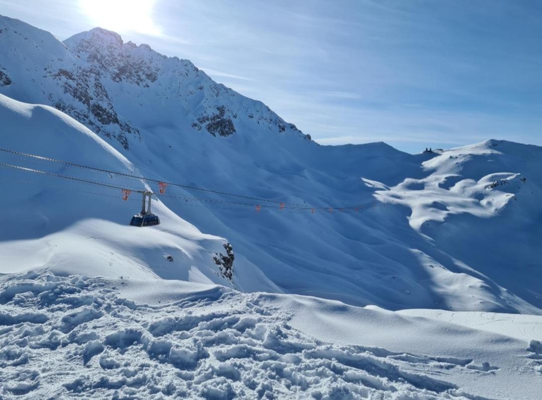Fewo D'Rock Arosa- Center Of Nightlife By Nature Apartments Switzerland 객실 사진